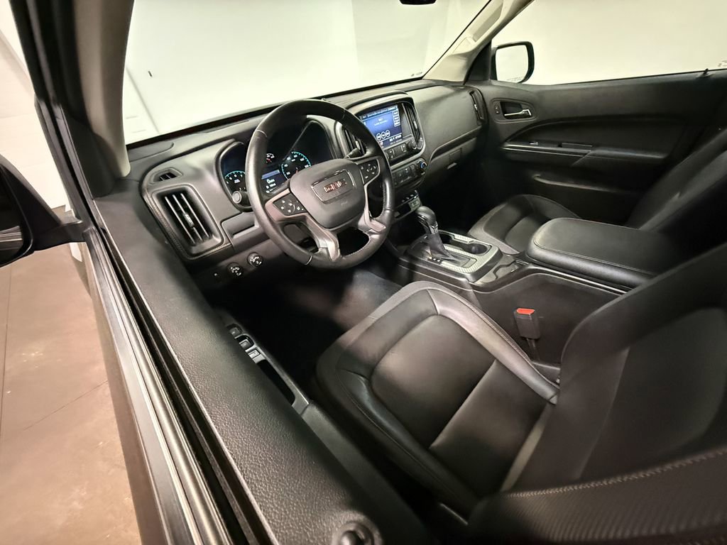 Used 2022 GMC Canyon AT4 w/ Trailering Package video 2