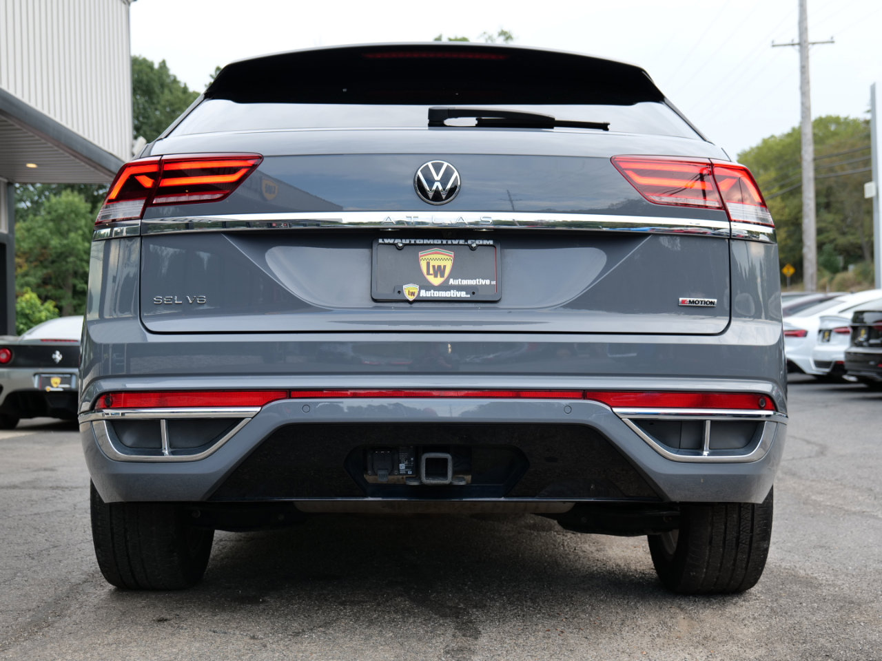 Used 2022 Volkswagen Atlas Cross Sport SEL R-Line image 72