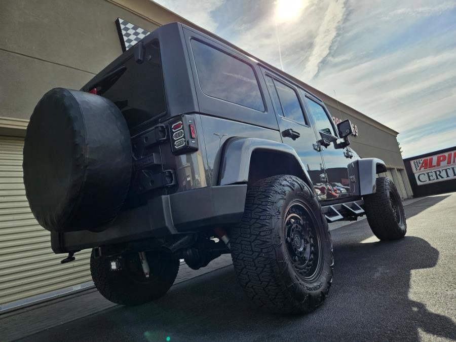 Used 2014 Jeep Wrangler Unlimited Sahara w/ Dual Top Group image 4