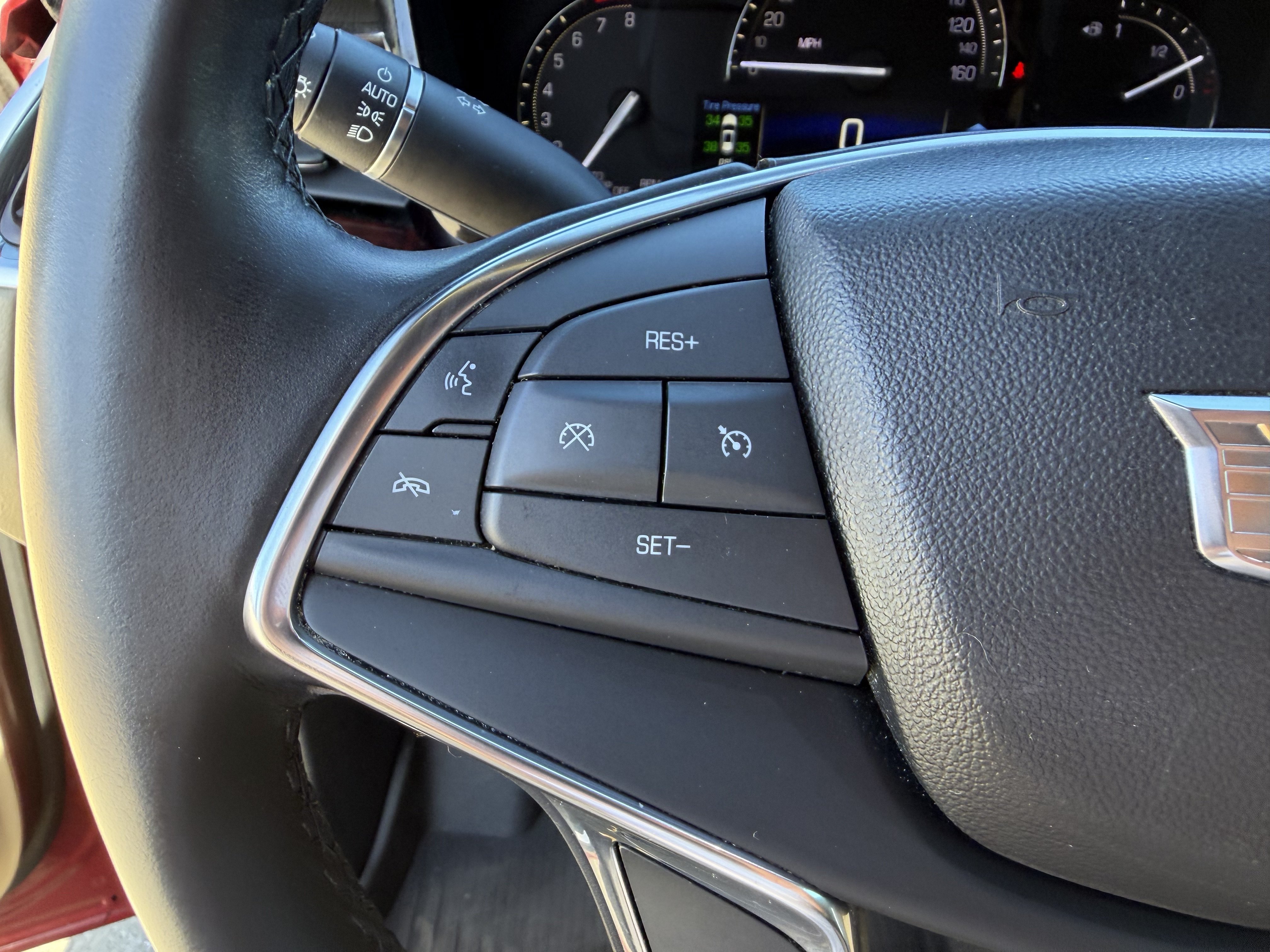 Used 2019 Cadillac XT5 Luxury FWD image 27