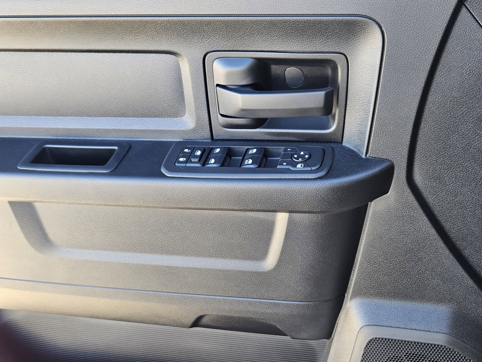 New 2026 RAM 2500 Tradesman AWD/4WD image 24