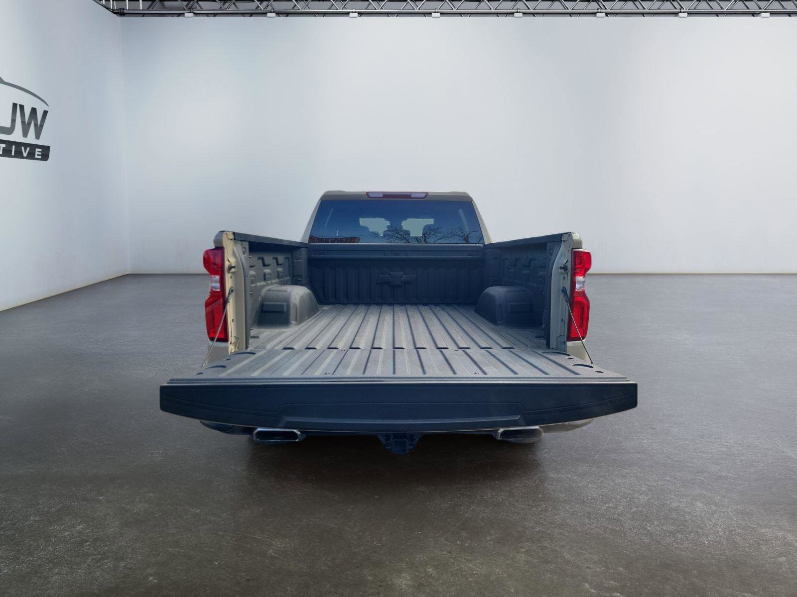 Used 2023 Chevrolet Silverado 1500 LT Trail Boss w/ Protection Package image 20