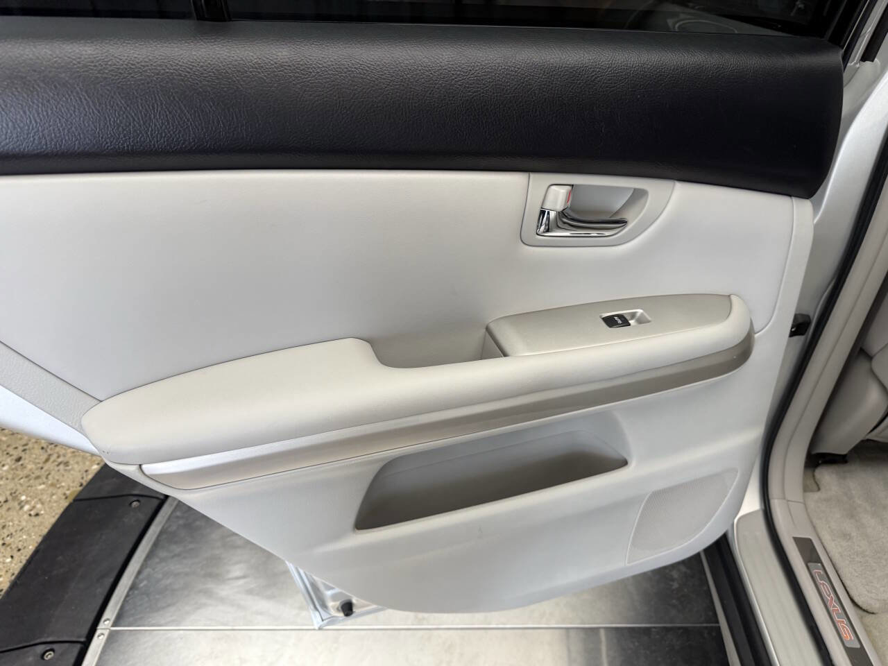 Used 2006 Lexus RX 400h AWD image 20
