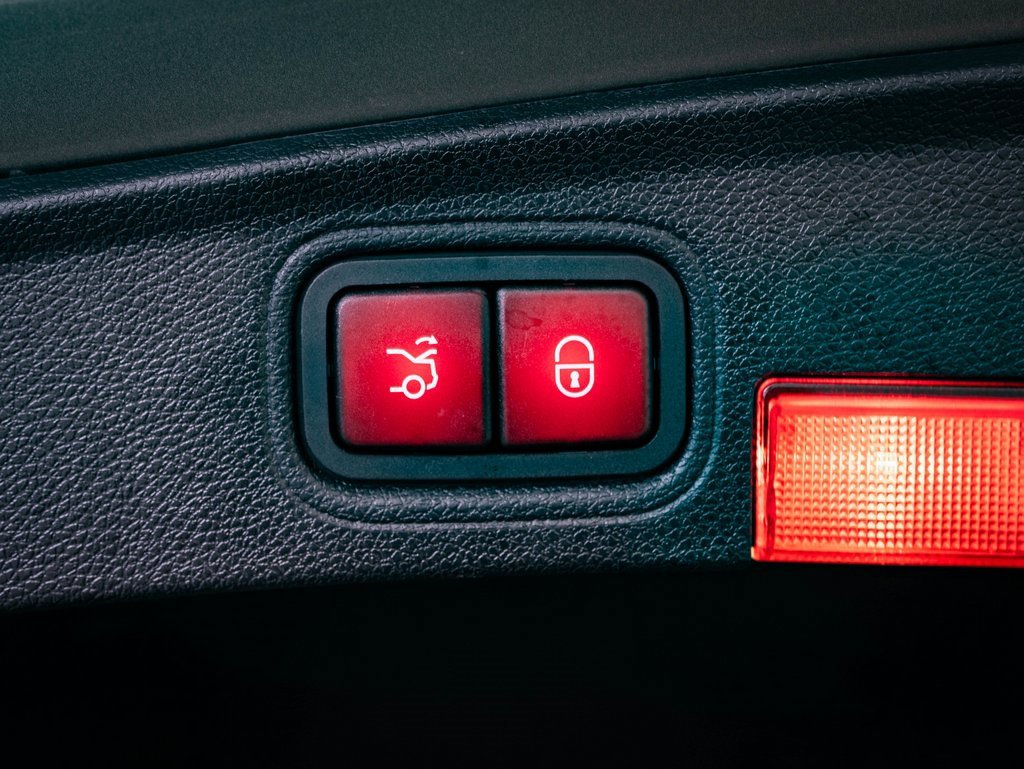 Used 2019 Mercedes-Benz C 43 AMG 4MATIC Coupe image 23