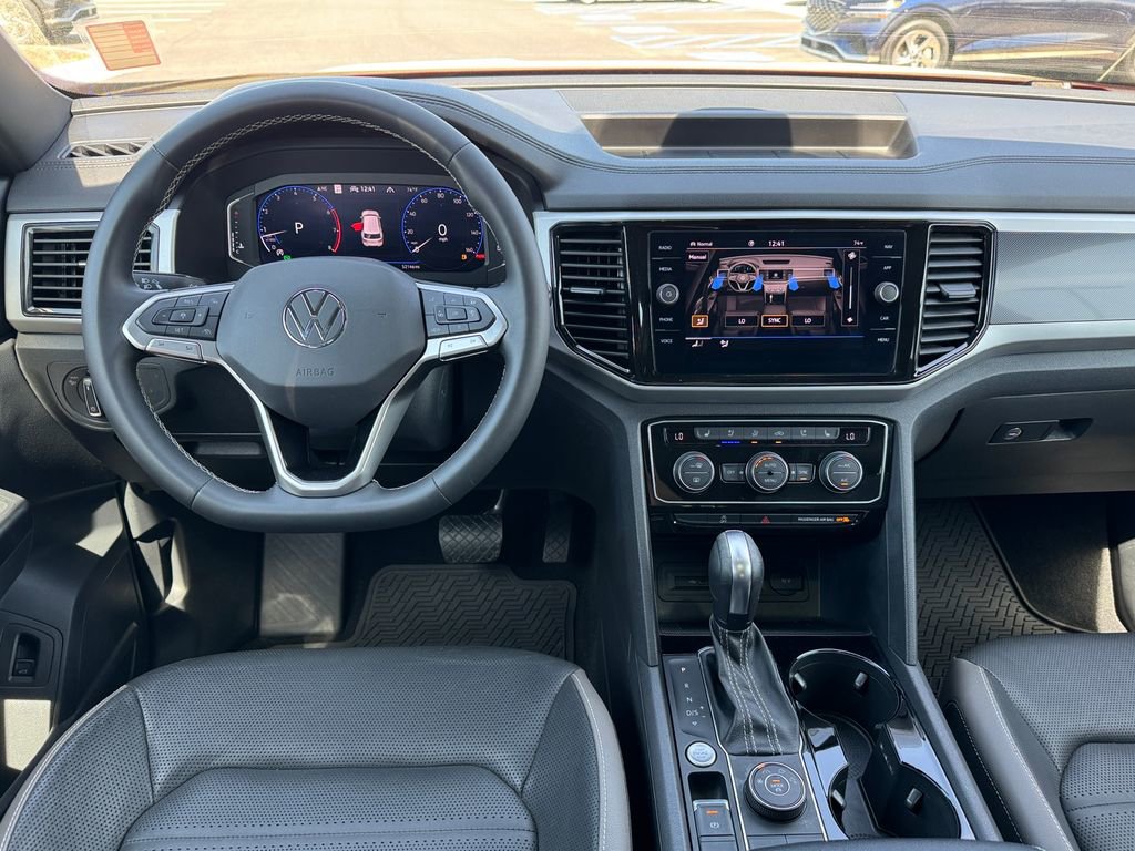 Used 2021 Volkswagen Atlas Cross Sport SEL Premium AWD/4WD image 20