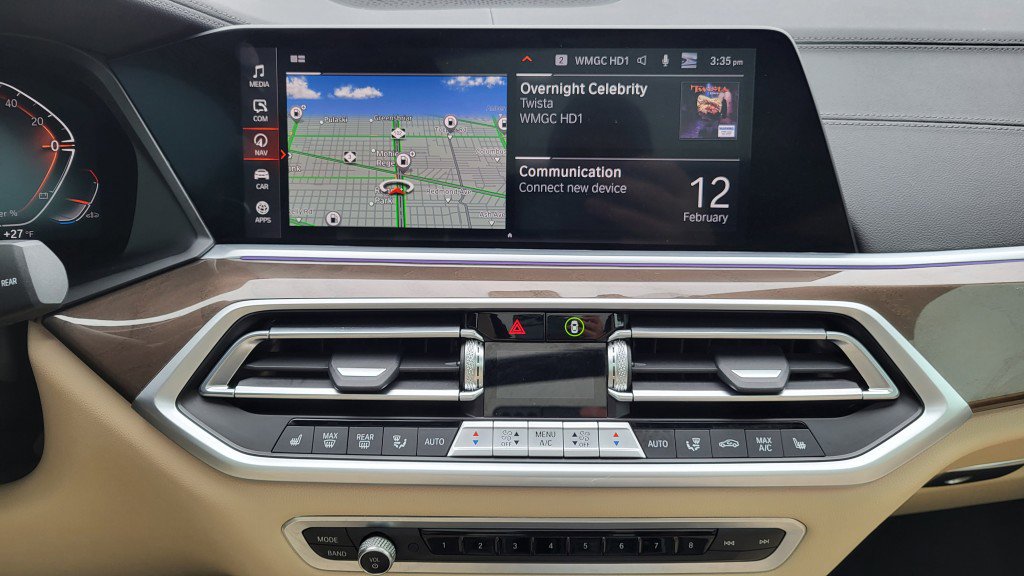 Used 2022 BMW X5 xDrive40i image 32
