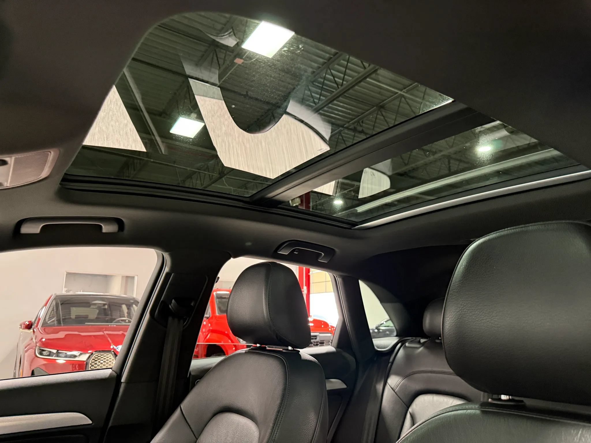 Used 2017 Audi Q3 2.0T Prestige w/ Prestige Package AWD/4WD image 17