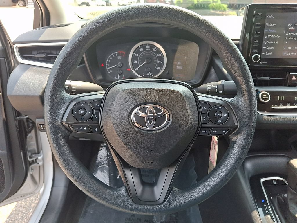 Used 2022 Toyota Corolla LE FWD image 18