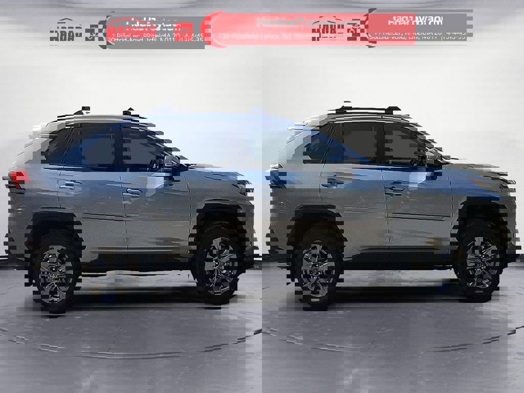 New 2025 Toyota RAV4 XLE image 6