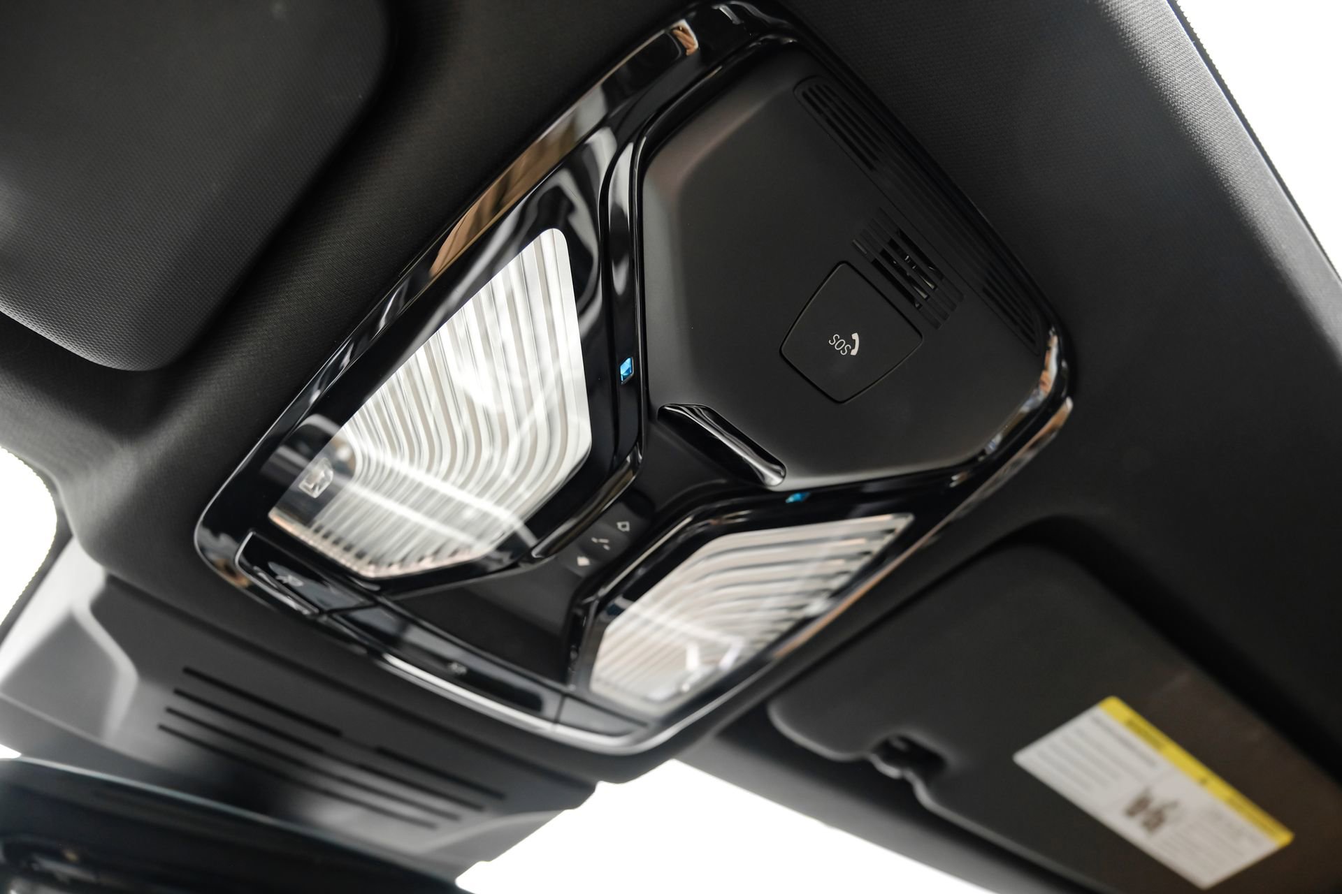 Used 2025 BMW X6 xDrive40i AWD/4WD image 42