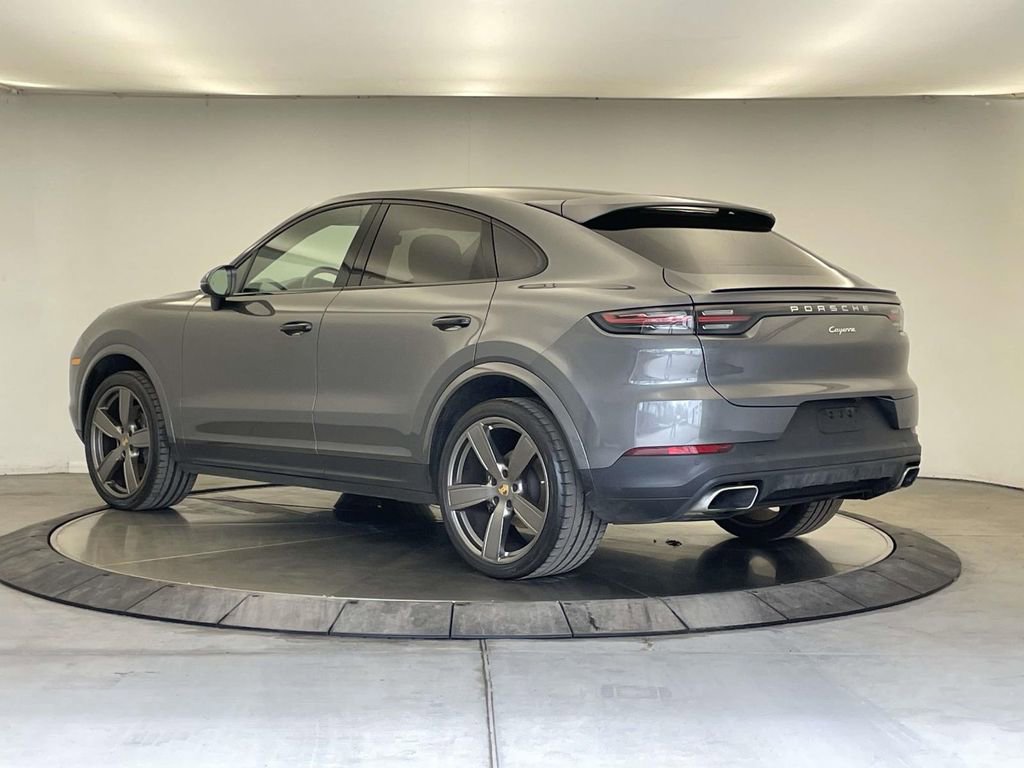 Used 2021 Porsche Cayenne Coupe AWD/4WD image 3