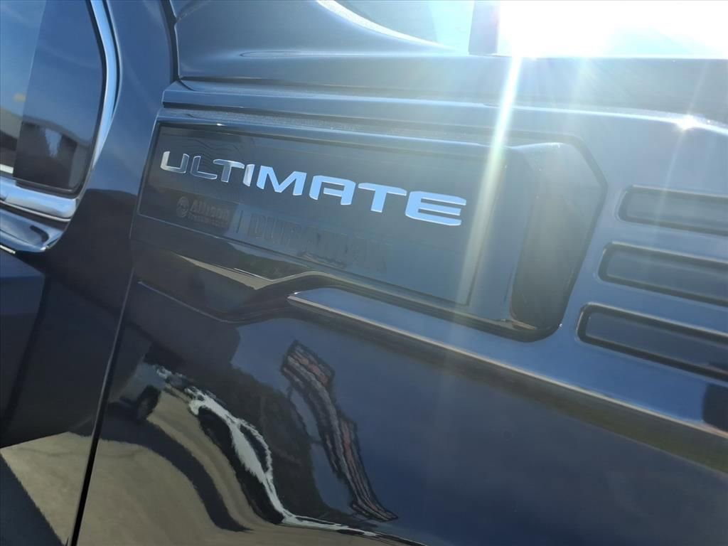 Used 2025 GMC Sierra 2500 Denali Ultimate w/ Max Trailering Package image 10