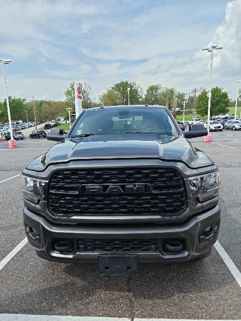 Used 2022 RAM 2500 Big Horn w/ Night Edition image 2