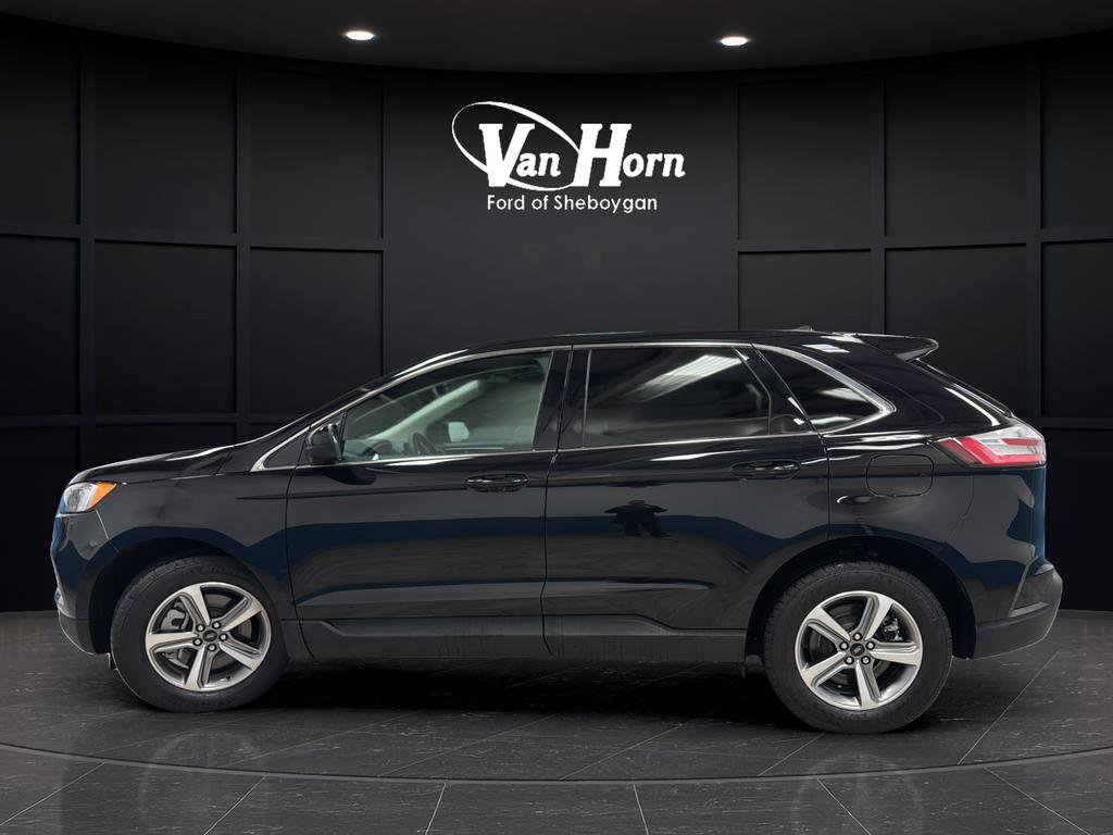 Used 2024 Ford Edge SEL w/ Convenience Package AWD/4WD image 4