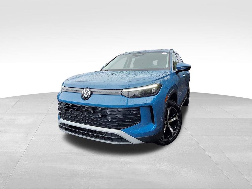 New 2026 Volkswagen Tiguan SE AWD/4WD image 3