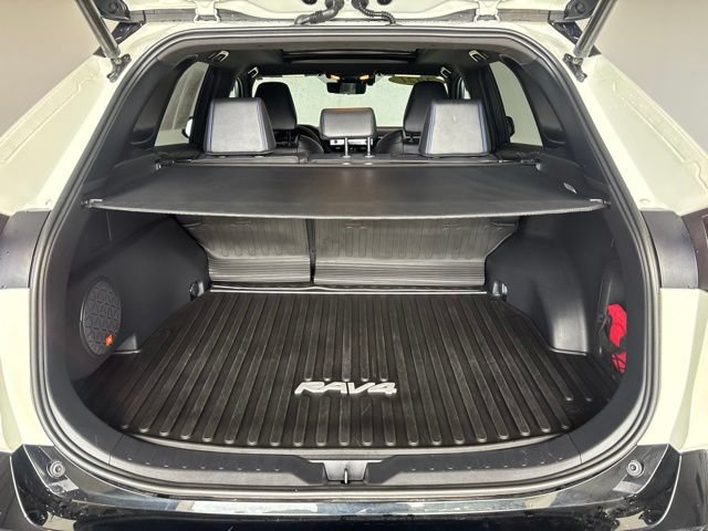 Used 2021 Toyota RAV4 XSE AWD/4WD image 29