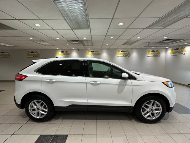 Used 2023 Ford Edge SEL w/ Convenience Package image 3