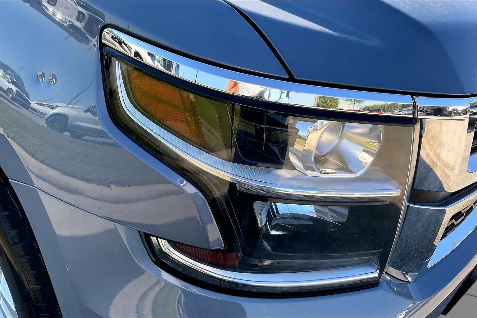 Used 2015 Chevrolet Tahoe LS w/ Driver Alert Package RWD image 27