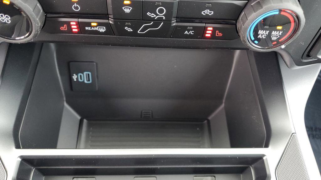 New 2026 Ford F250 XLT w/ XLT Premium Package image 33