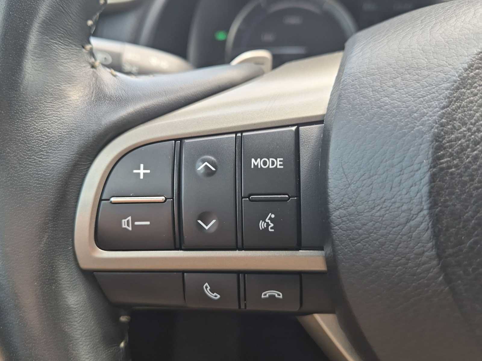 Used 2021 Lexus RX 450h AWD w/ Premium Package image 26
