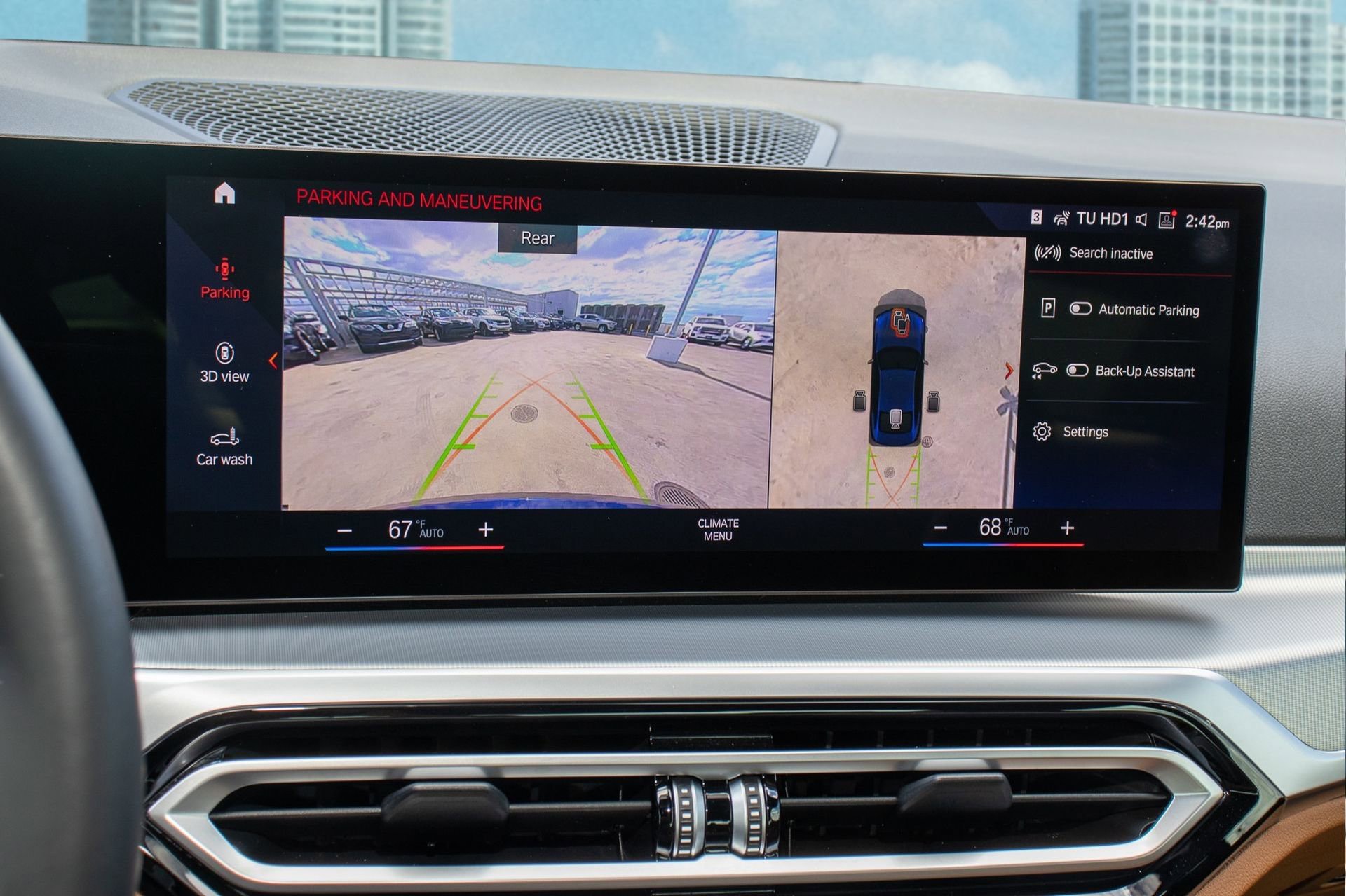 Used 2024 BMW M440i Coupe w/ Premium Package image 30