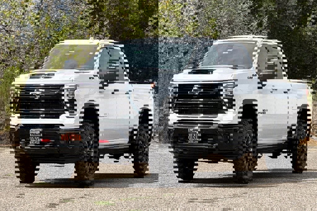 New 2026 Chevrolet Silverado 2500 LTZ w/ LTZ Plus Package image 8