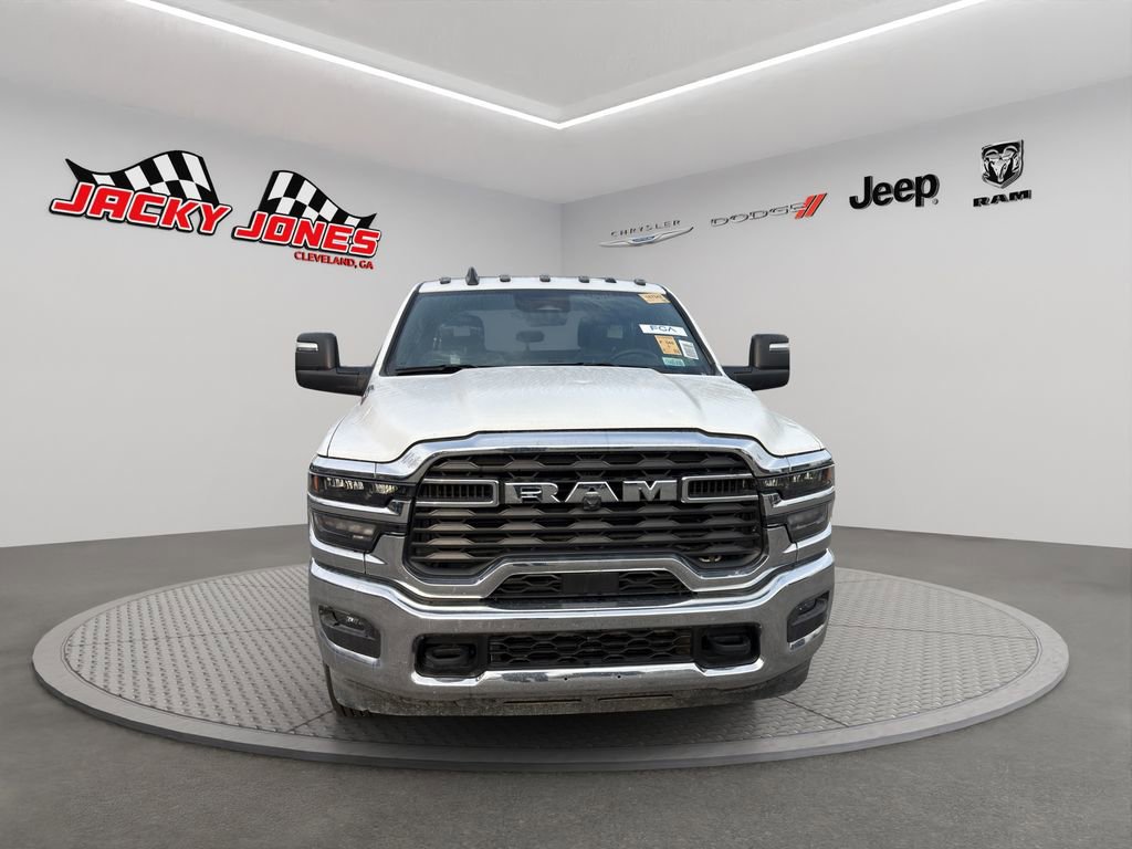 Used 2025 RAM 3500 Tradesman w/ Chrome Appearance Group image 11