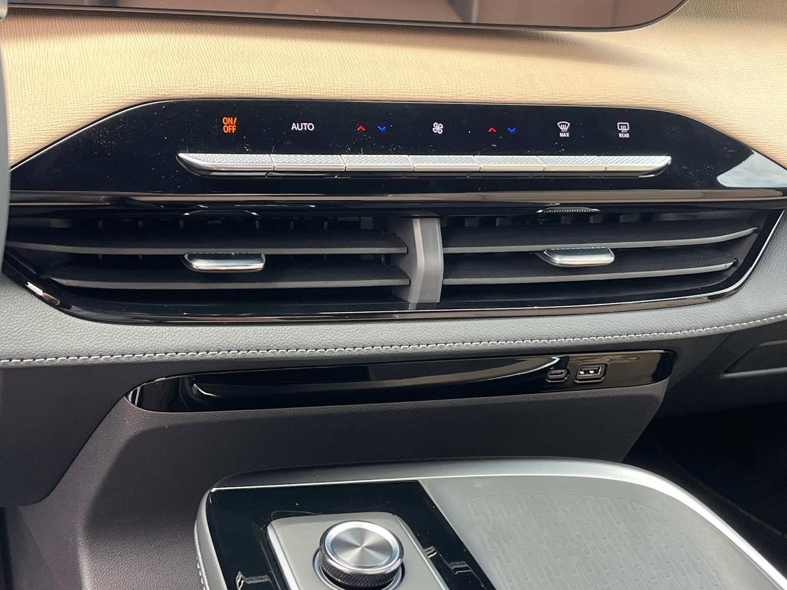 New 2026 Buick Enclave Preferred w/ Power Package image 31