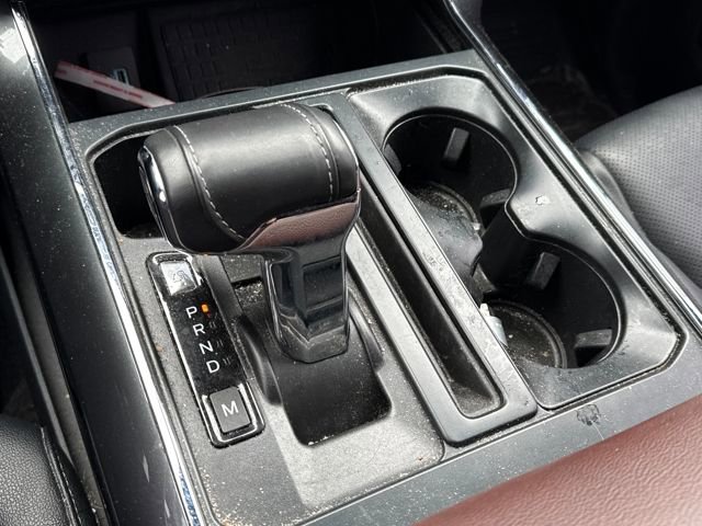 Used 2022 Ford F150 Lariat w/ Equipment Group 502A High image 36