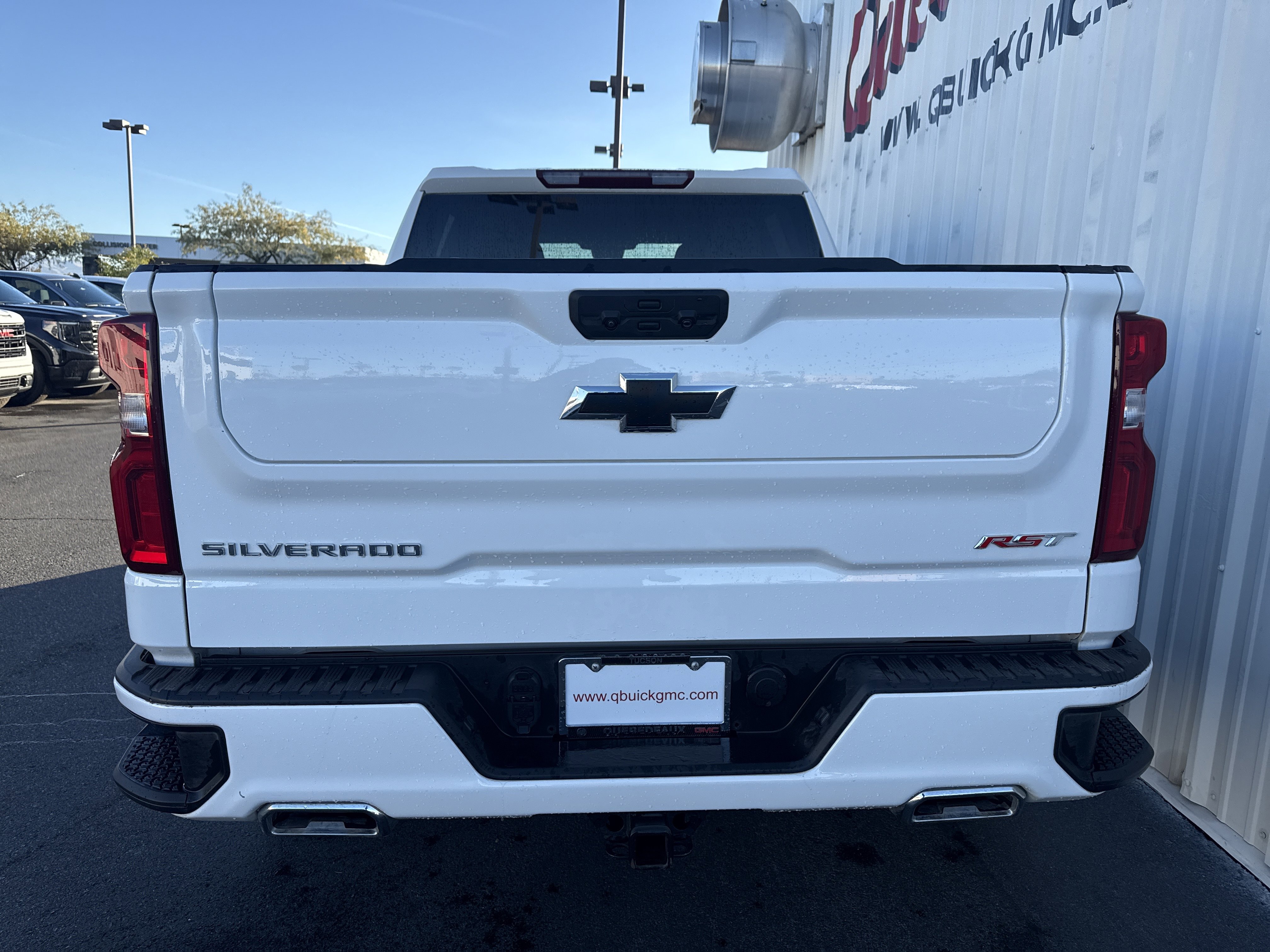 Used 2023 Chevrolet Silverado 1500 RST w/ Z71 Off-Road Package image 9