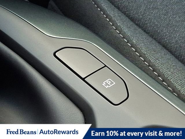 New 2025 Kia K4 LXS image 17