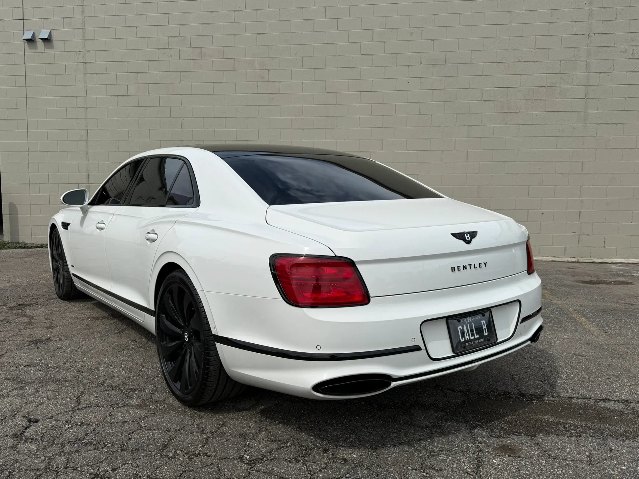 Used 2021 Bentley Flying Spur W12 AWD/4WD image 23