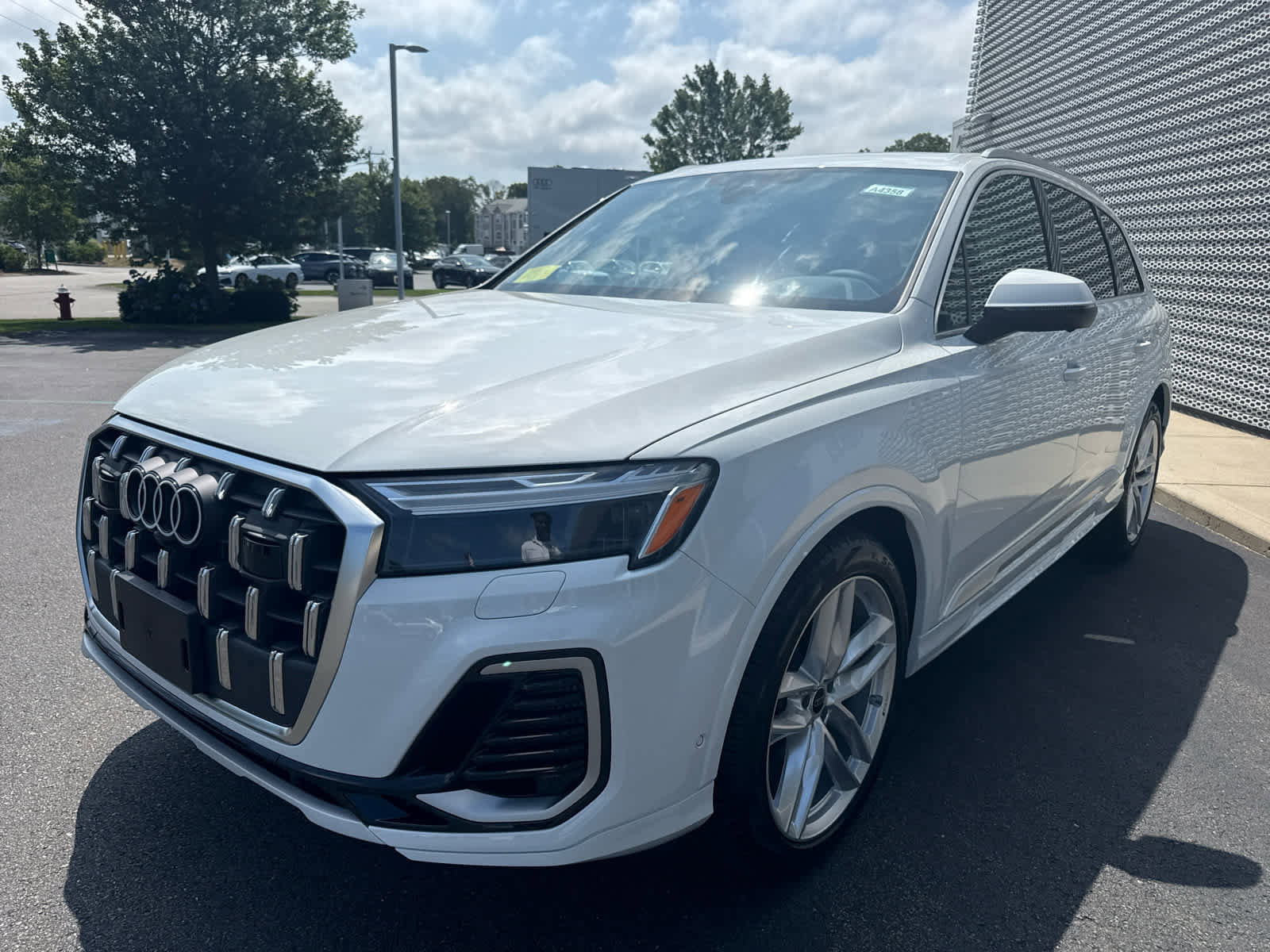 New 2025 Audi Q7 3.0T Premium Plus image 4