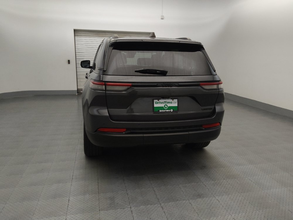 Used 2023 Jeep Grand Cherokee Limited w/ Black Appearance Package RWD image 6