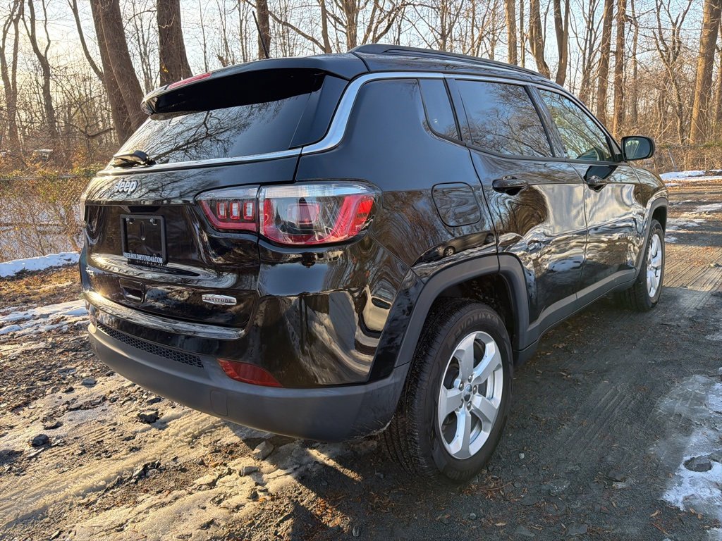 Used 2018 Jeep Compass Latitude w/ Popular Equipment Group image 3