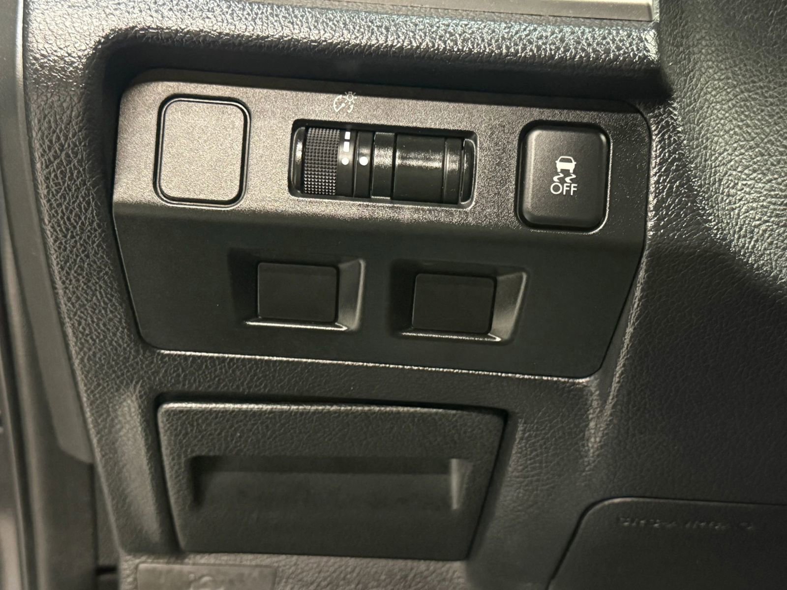 Used 2017 Subaru Crosstrek 2.0i Premium image 26