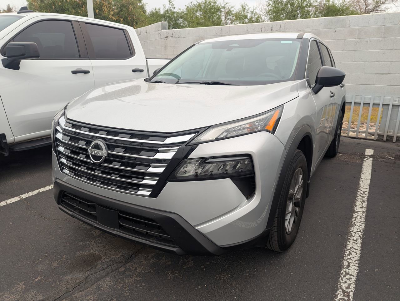 Certified 2024 Nissan Rogue S image 2