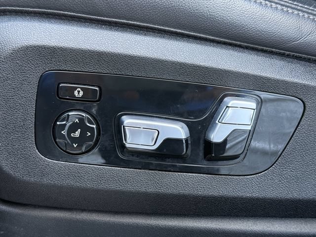 Used 2021 BMW X7 M50i w/ Executive Package AWD/4WD image 27