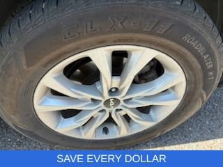 Used 2022 Kia Telluride LX FWD image 16