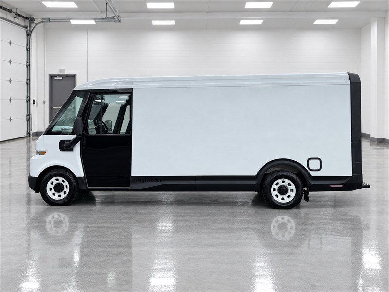 Used 2024 Chevrolet Brightdrop 600 w/ Commercial Equipment Package AWD/4WD image 2