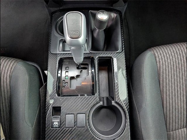 Used 2022 Toyota 4Runner TRD Off-Road image 11