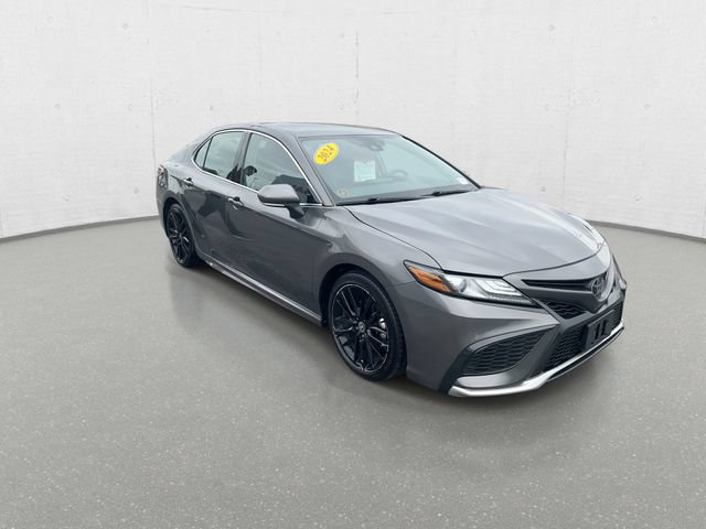 Used 2024 Toyota Camry XSE FWD image 5