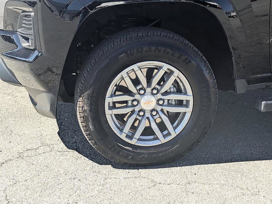 Used 2026 Chevrolet Colorado LT w/ LT Convenience Package image 10