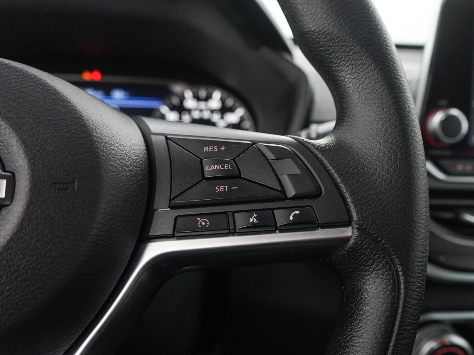 Used 2025 Nissan Altima 2.5 SV AWD/4WD image 24