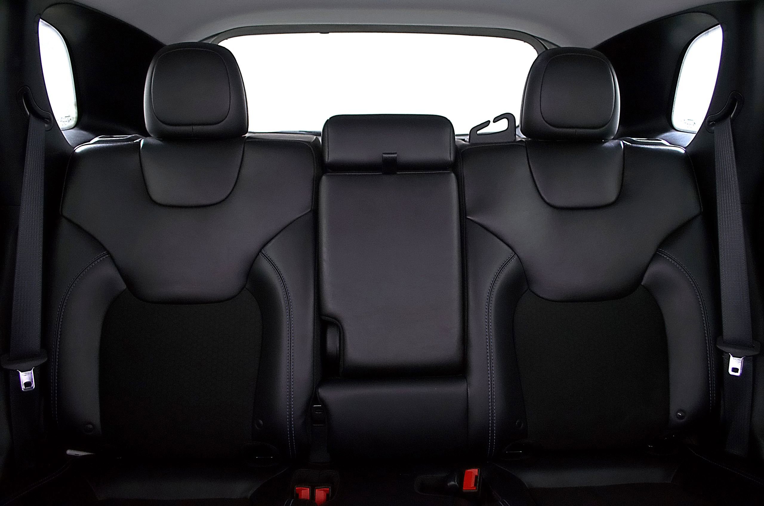 Used 2019 Jeep Cherokee Latitude Plus image 15