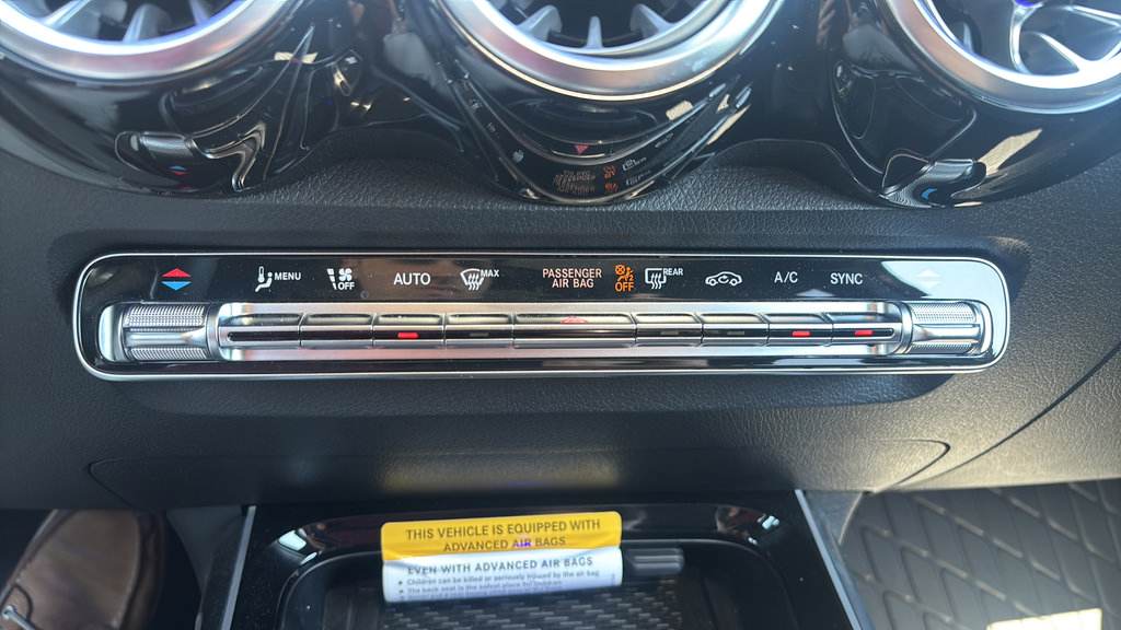 Certified 2026 Mercedes-Benz GLB 250 4MATIC image 17