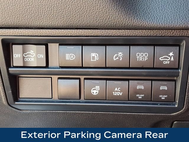 Used 2024 Toyota Tundra Limited AWD/4WD image 9