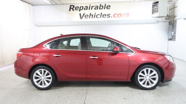 Used 2013 Buick Verano Leather FWD image 4