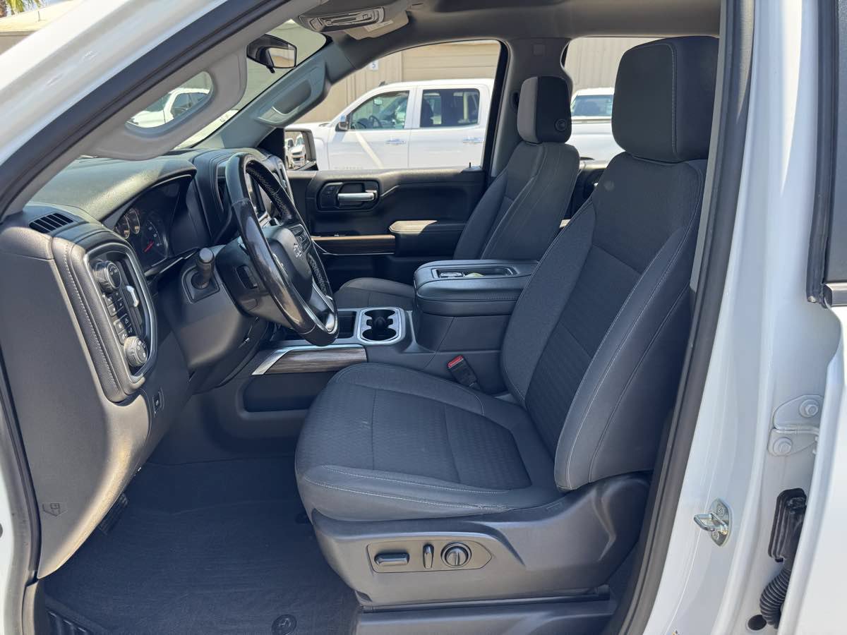 Used 2021 Chevrolet Silverado 1500 RST AWD/4WD image 21