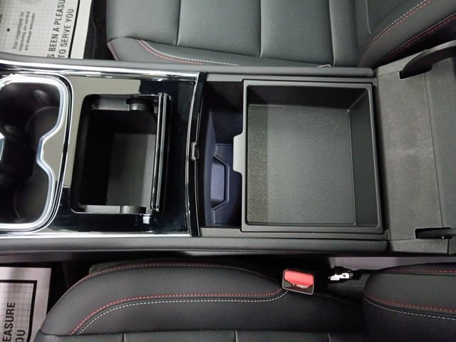 New 2026 Chevrolet Traverse Z71 w/ Enhanced Driving Package AWD/4WD image 18